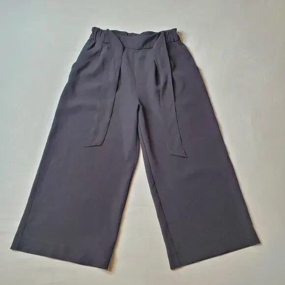 Lululemon Women's Size 6 Noir Wide Leg Crop Black W6AYAS - Picture 4 of 7